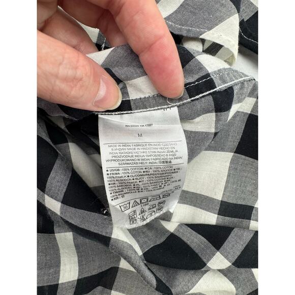 Banana Republic women’s M button up blouse - Picture 7 of 8